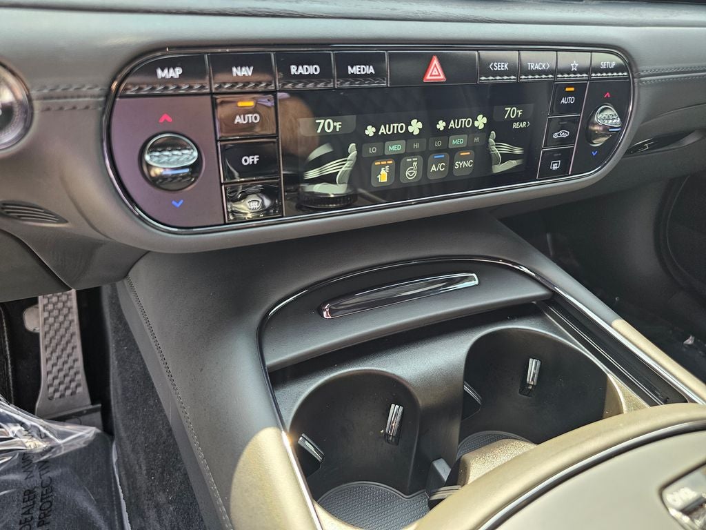 2026 GENESIS G90 Prestige Black - Photo 31