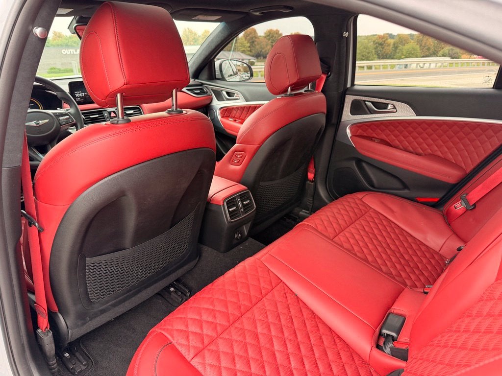 2023 Genesis G70 3.3T