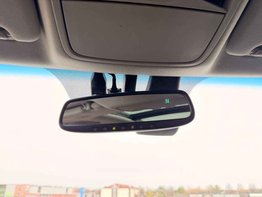 2018 Kia Cadenza Technology