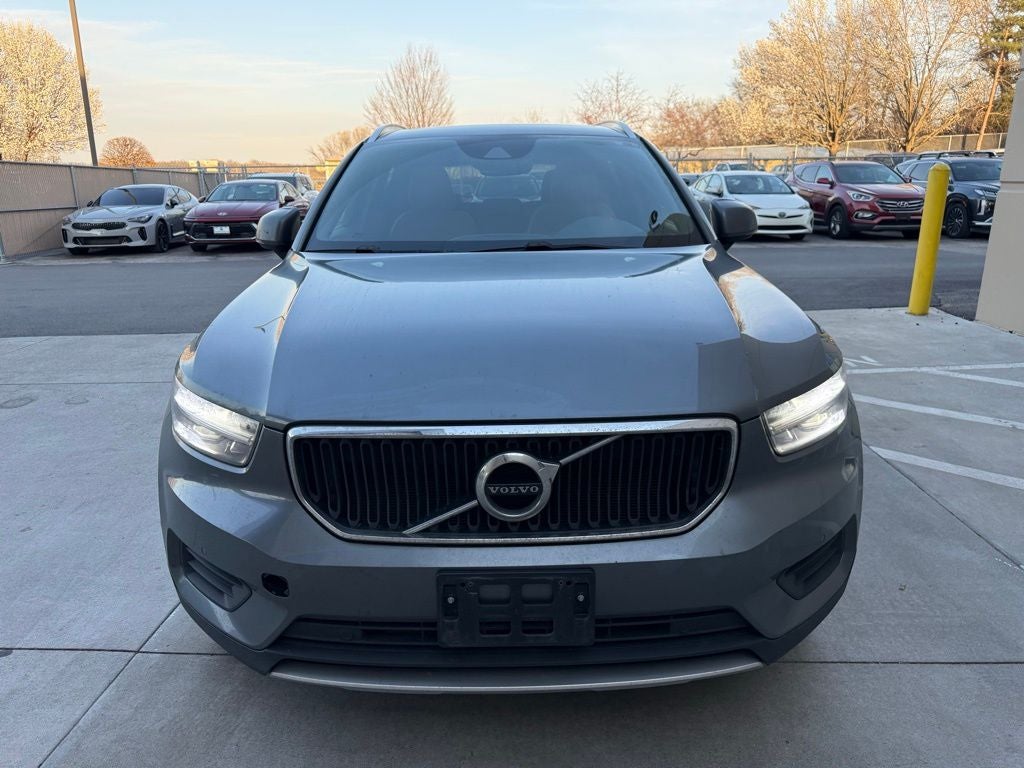 2019 Volvo XC40 Momentum