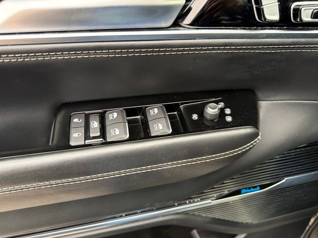 2024 Jeep Grand Wagoneer L Series II OBSIDIAN