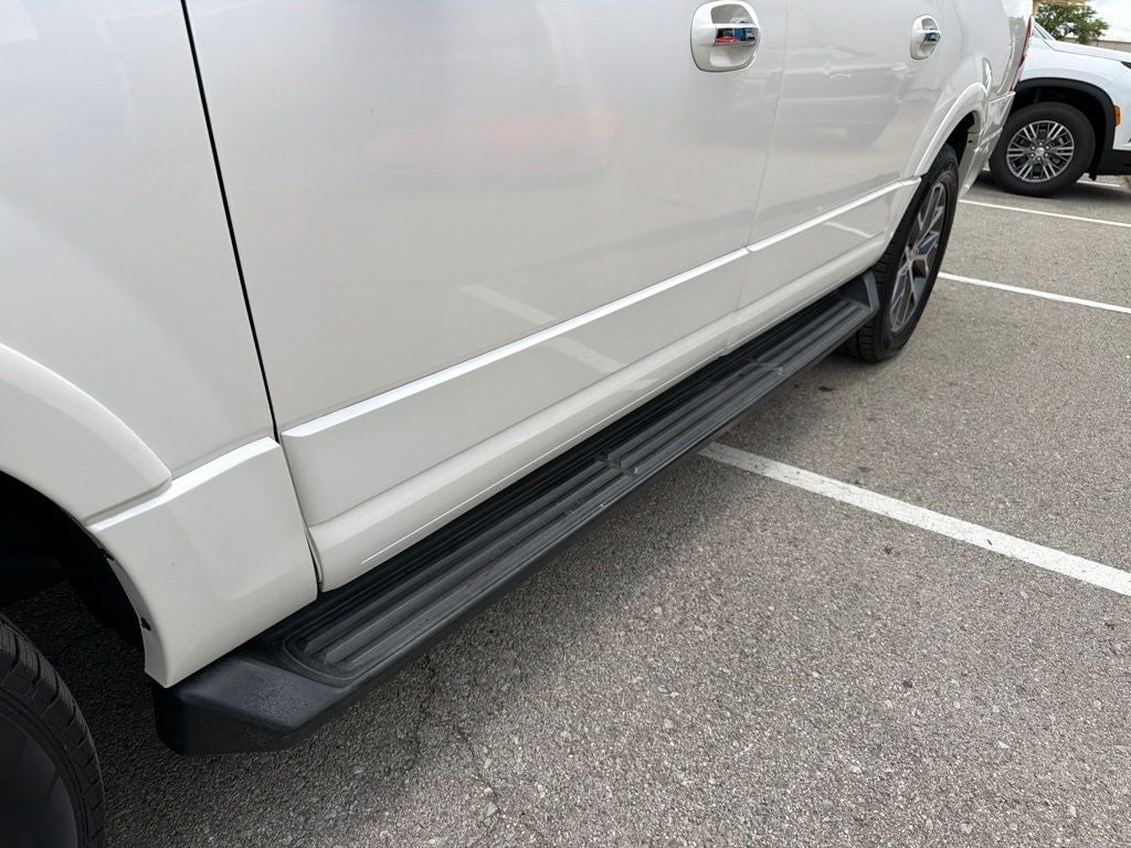 2017 Ford Expedition EL XLT