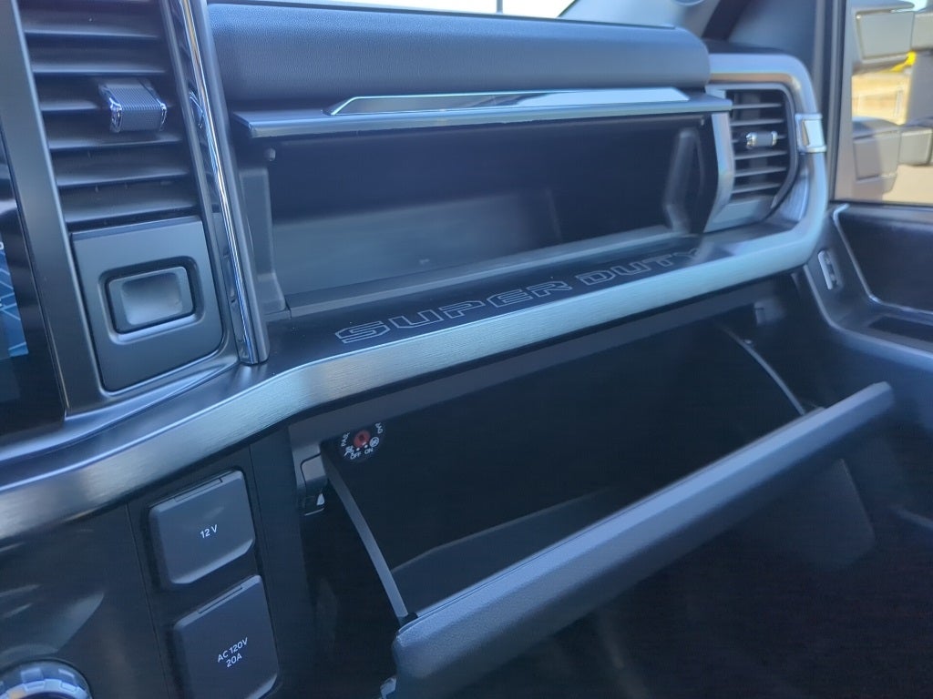 2023 Ford F-250SD Lariat