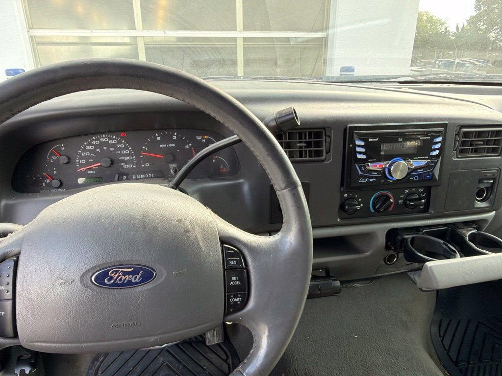 2004 Ford F-250SD XL