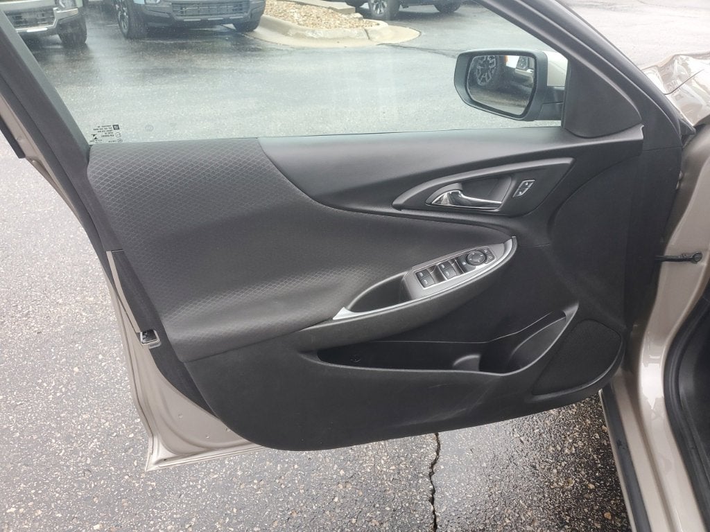 2024 Chevrolet Malibu LT 1LT