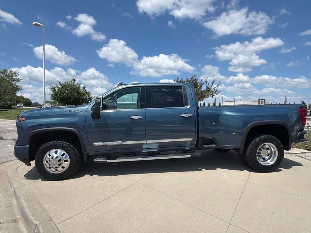 2024 Chevrolet Silverado 3500HD High Country DRW