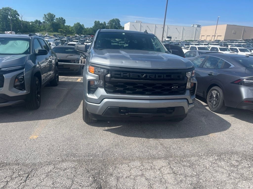 2025 Chevrolet Silverado 1500 Custom