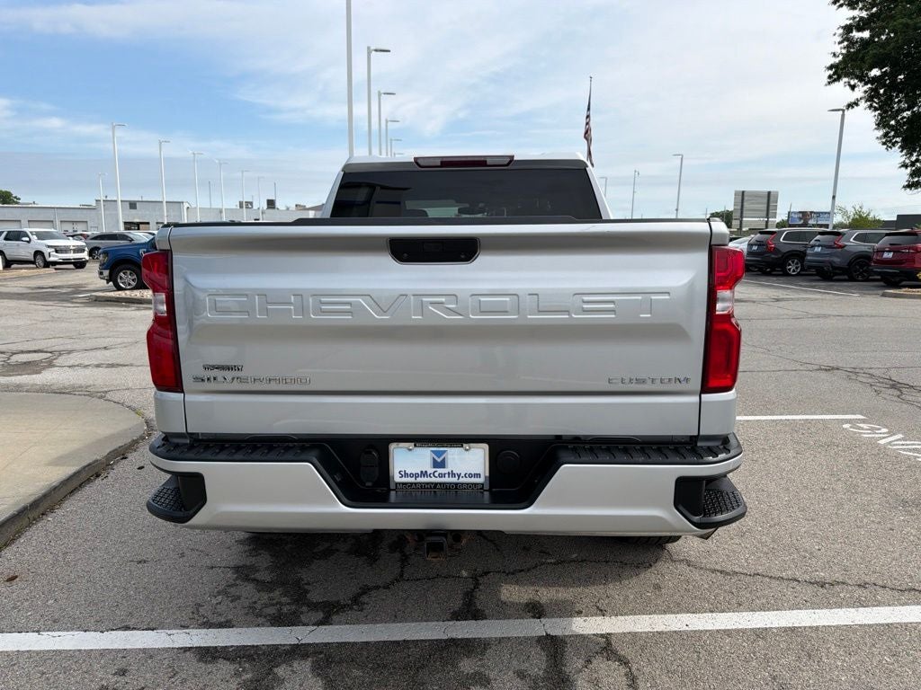 2020 Chevrolet Silverado 1500 Custom