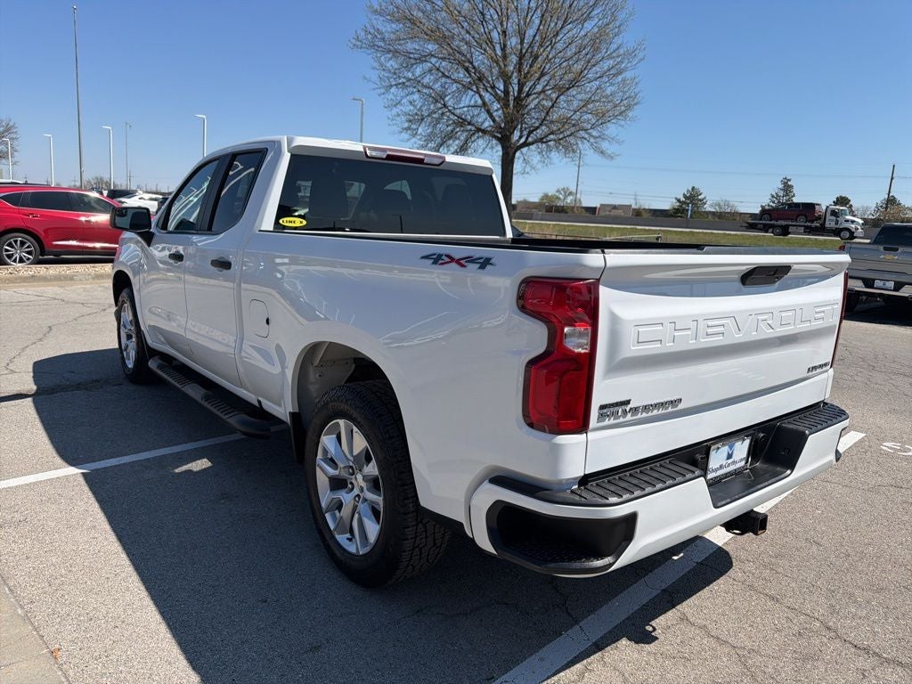 2020 Chevrolet Silverado 1500 Custom