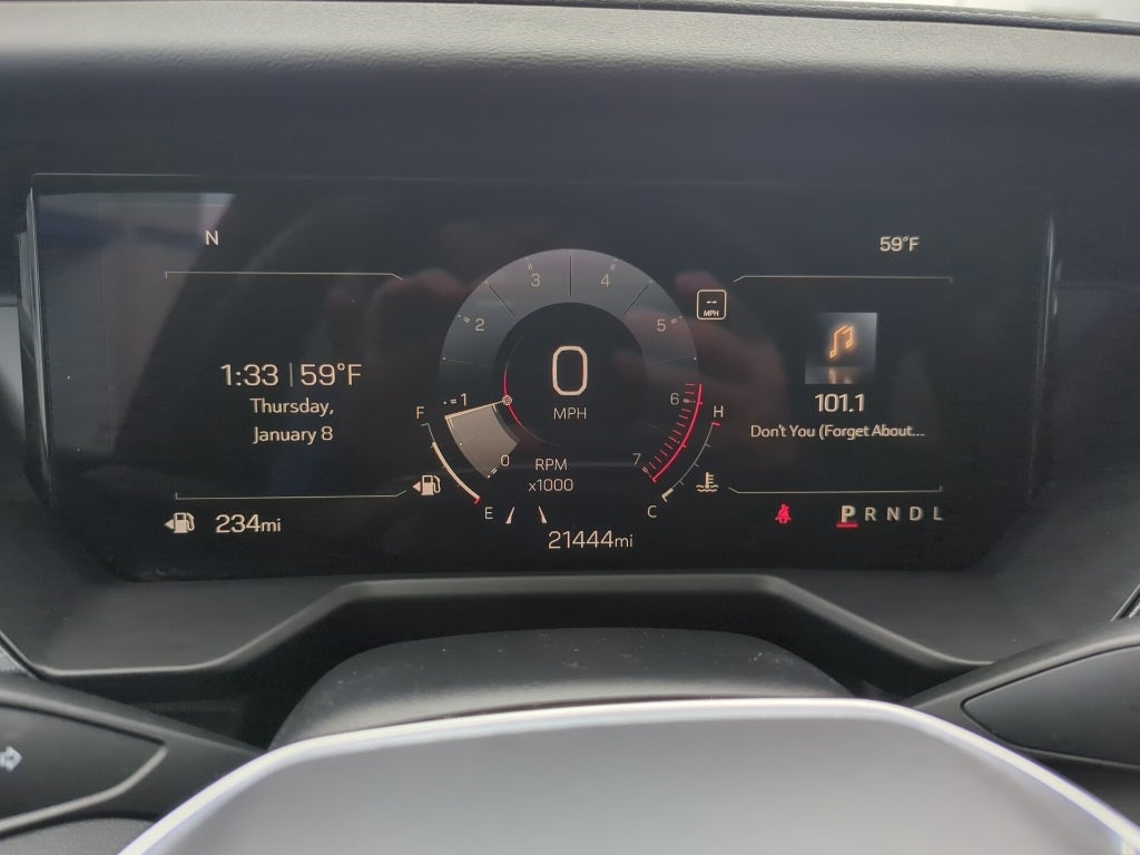 2025 GMC Acadia Elevation