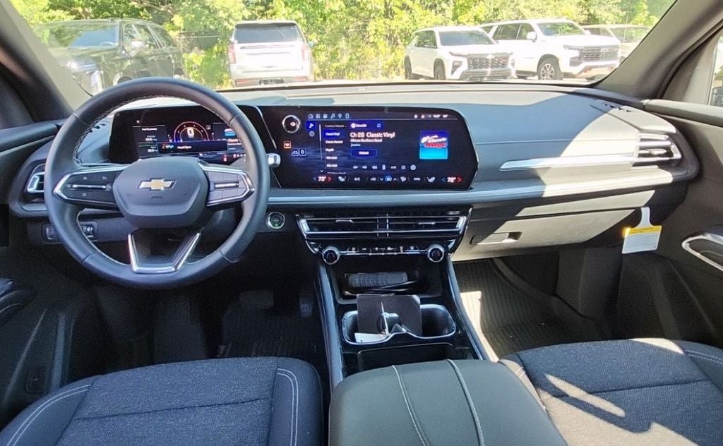 2026 Chevrolet Traverse LT 2LT