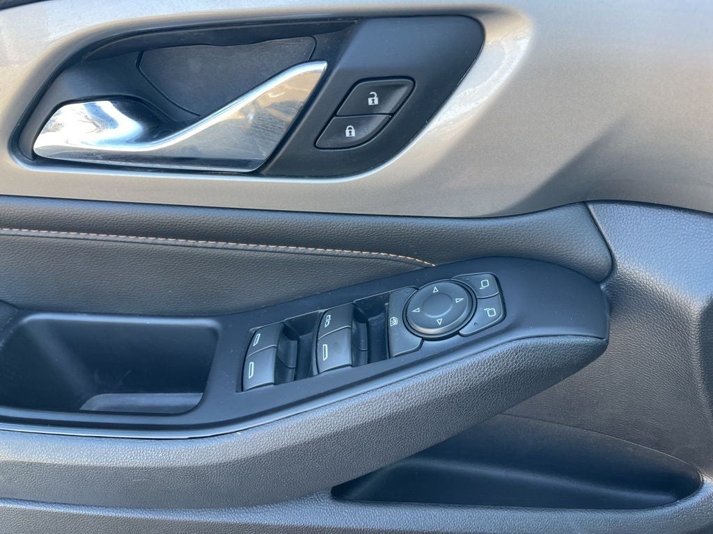 2018 Chevrolet Traverse LT Cloth w/1LT