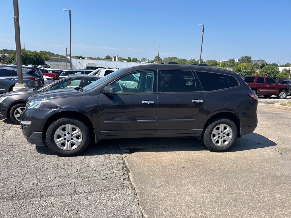 2017 Chevrolet Traverse LS