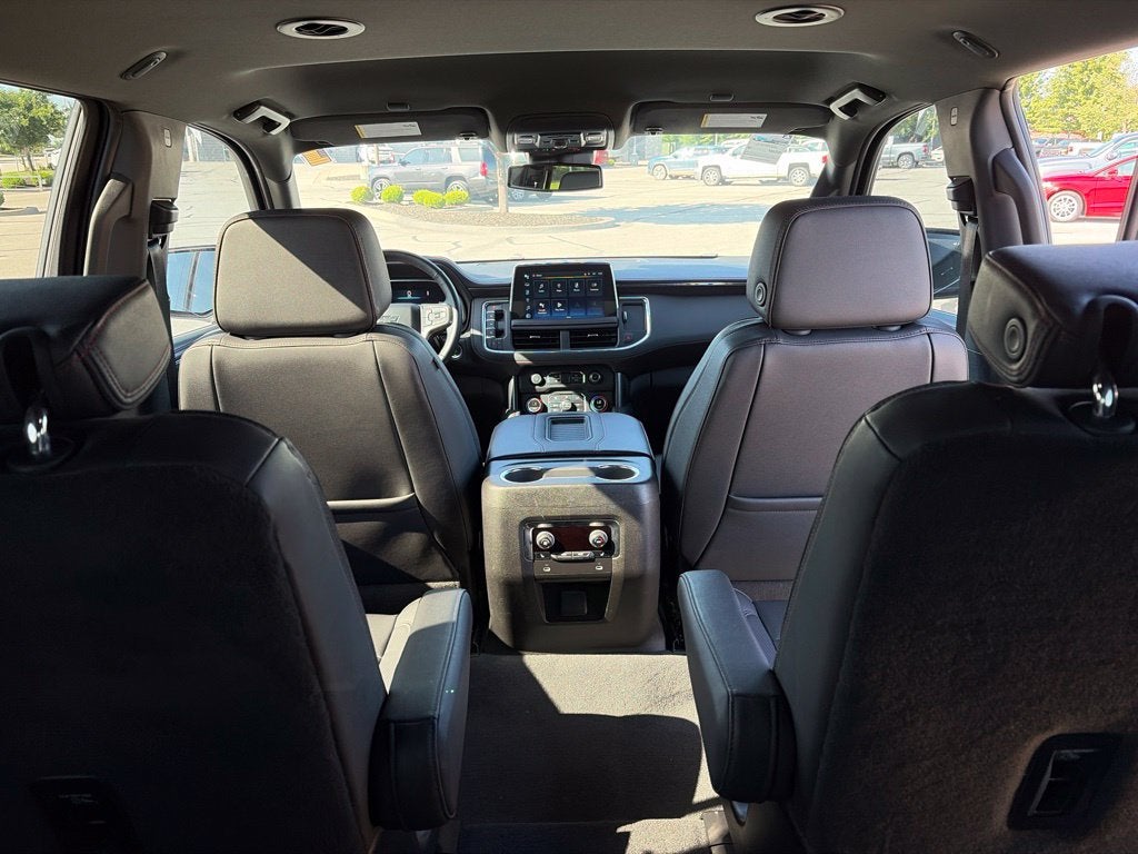 2024 Chevrolet Suburban RST
