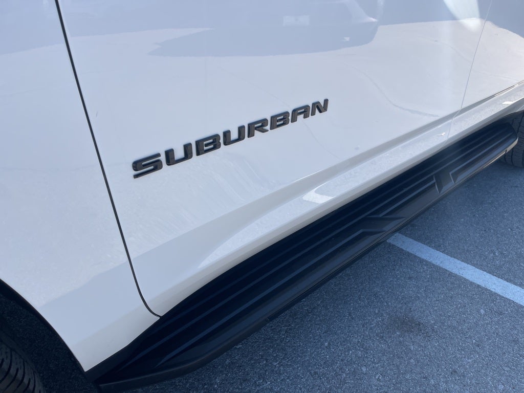 2024 Chevrolet Suburban RST