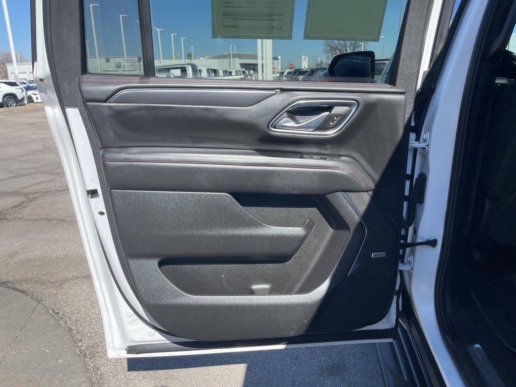 2024 Chevrolet Suburban RST