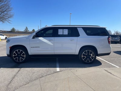 2024 Chevrolet Suburban RST