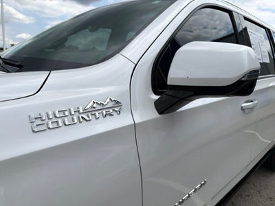 2023 Chevrolet Suburban High Country