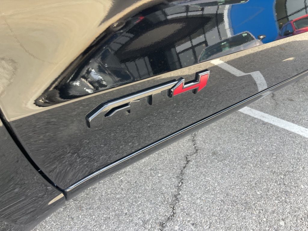 2025 GMC Canyon AT4