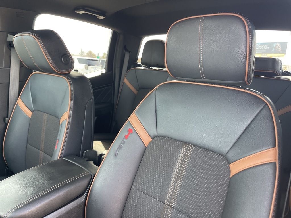 2025 GMC Canyon AT4