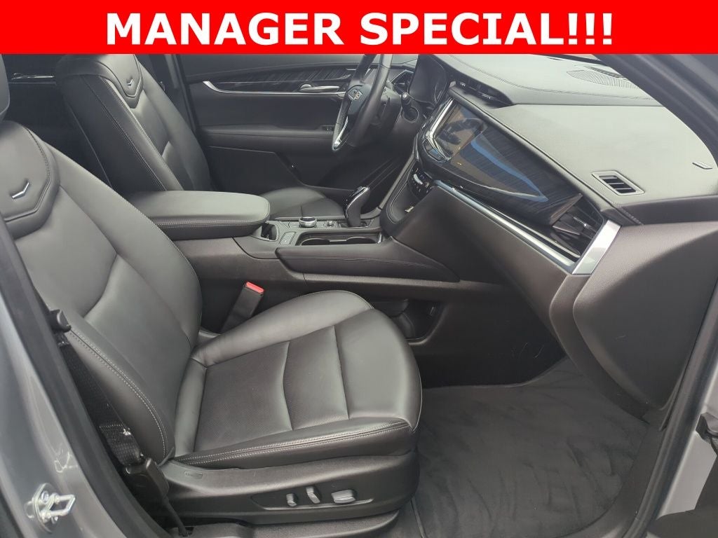 2025 Cadillac XT6 Premium Luxury