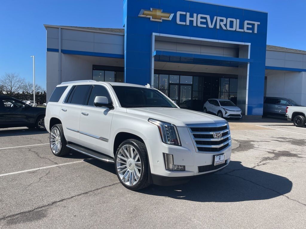 2017 Cadillac Escalade Base