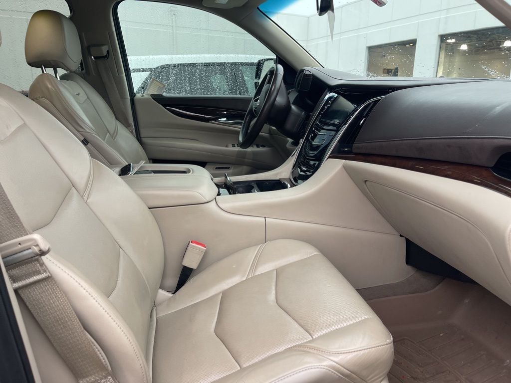 2017 Cadillac Escalade Base