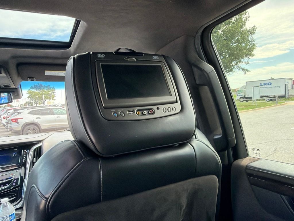 2016 Cadillac Escalade Platinum Edition