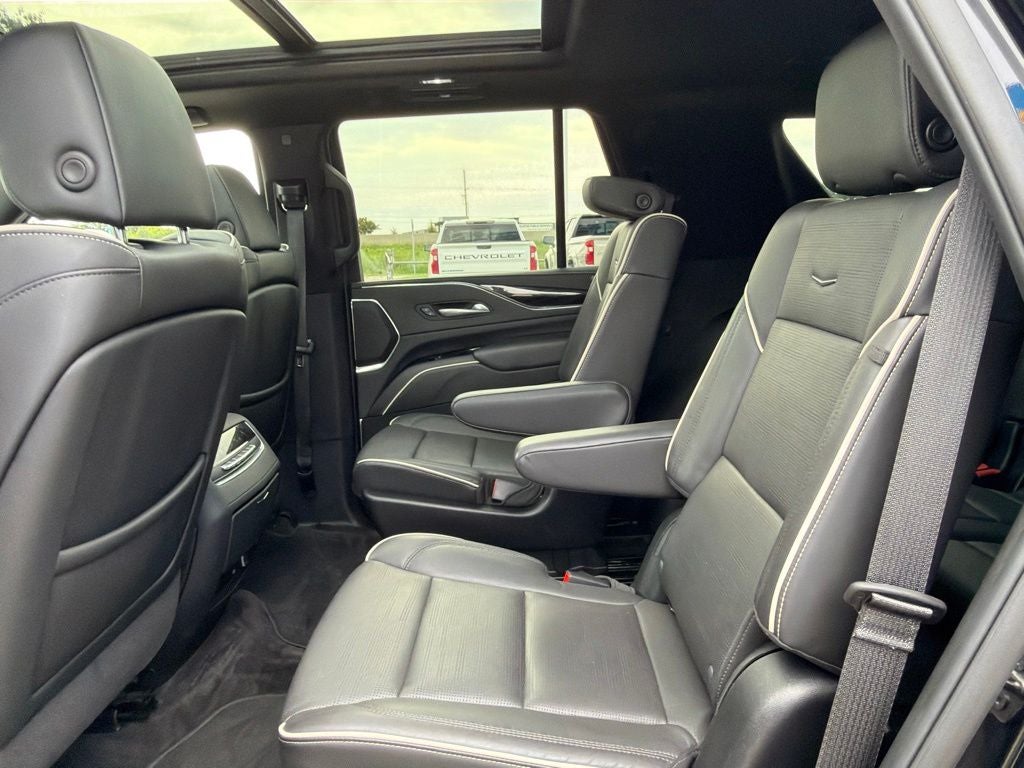 2024 Cadillac Escalade Sport