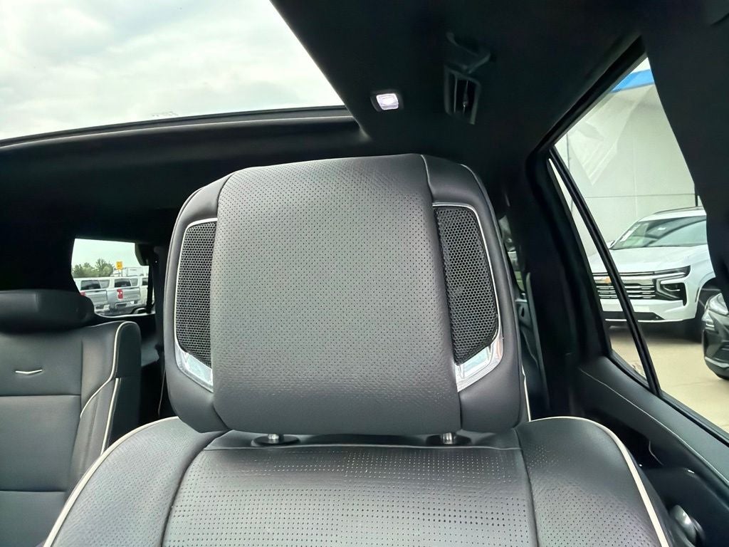 2024 Cadillac Escalade Sport
