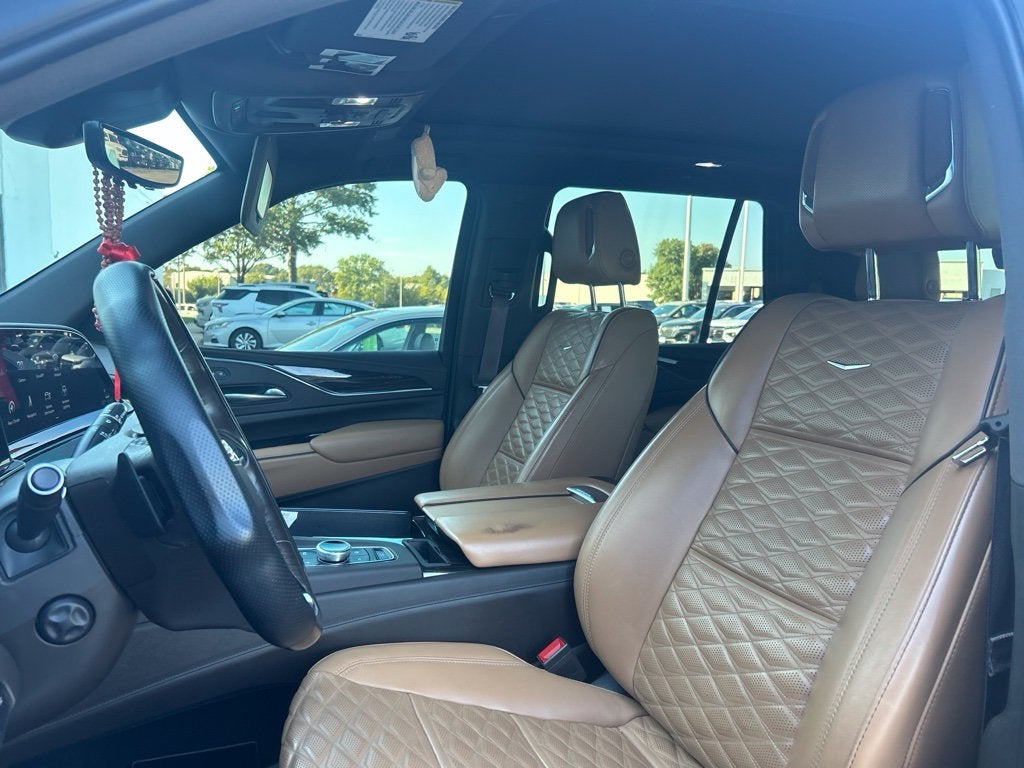 2022 Cadillac Escalade Sport