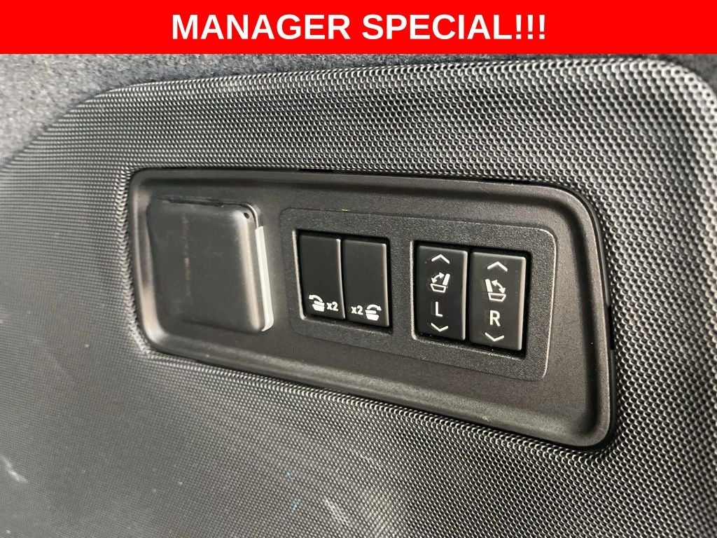 2021 Cadillac Escalade Sport Platinum