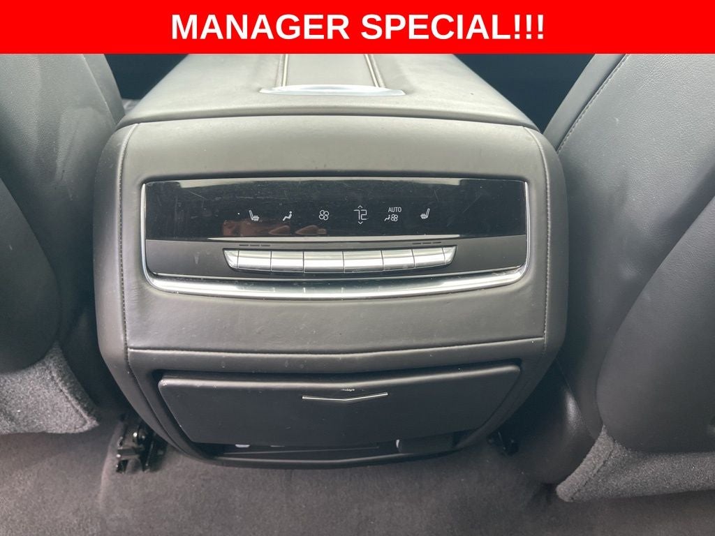 2021 Cadillac Escalade Sport Platinum