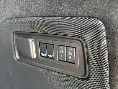 2025 Cadillac Escalade Sport Platinum ONYX PACKAGE