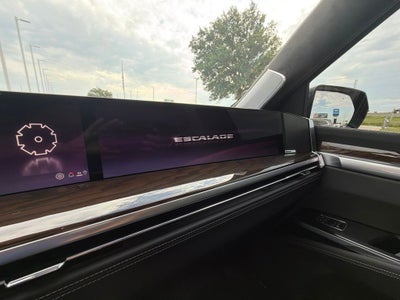 2025 Cadillac Escalade Sport Platinum ONYX PACKAGE