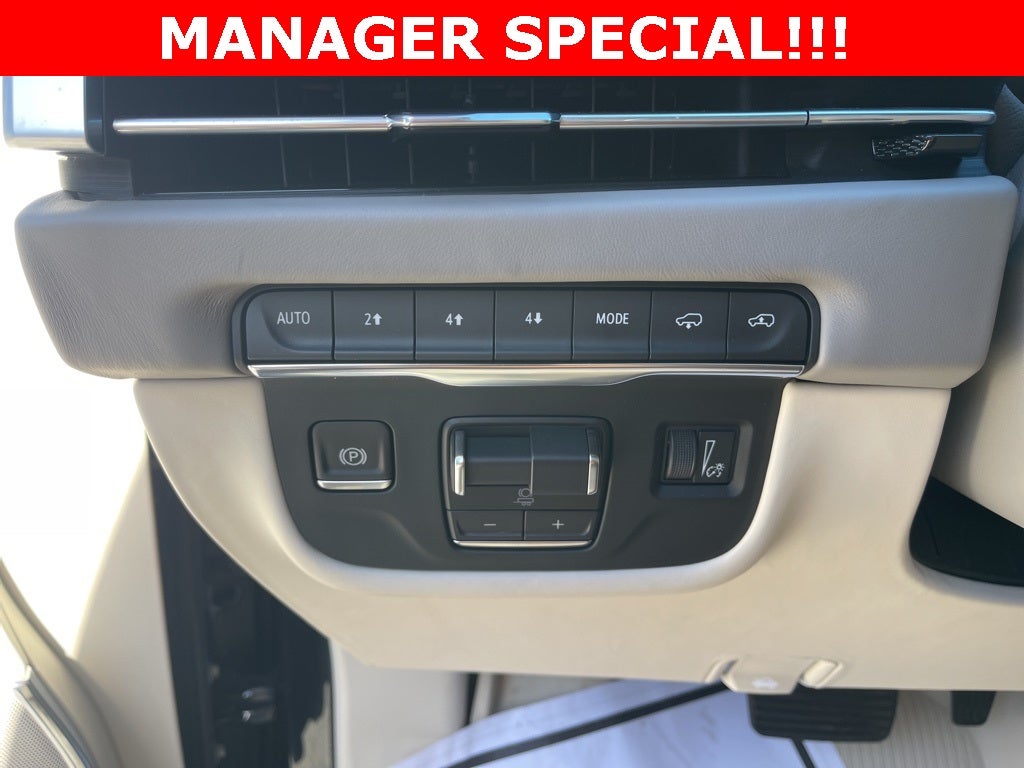 2025 Cadillac Escalade ESV Sport Platinum