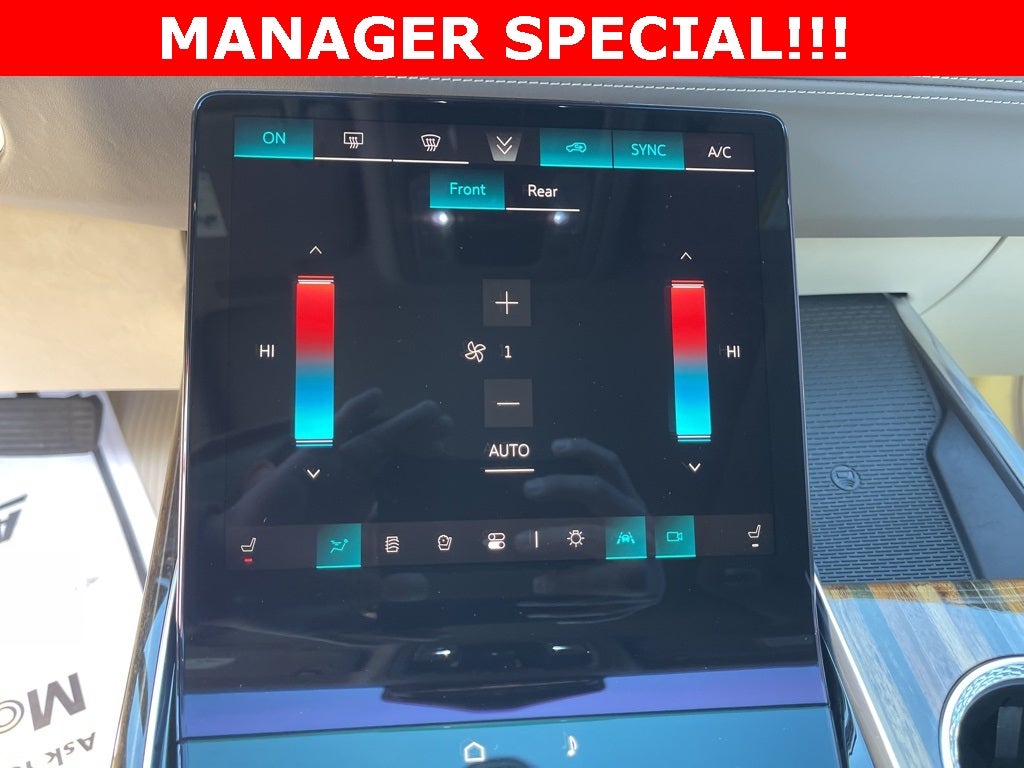 2025 Cadillac Escalade ESV Sport Platinum