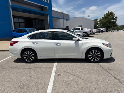2017 Nissan Altima 2.5 SV
