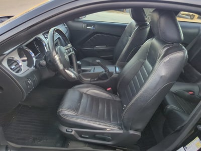 2012 Ford Mustang V6 Premium