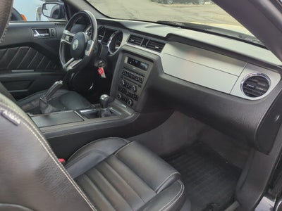 2012 Ford Mustang V6 Premium