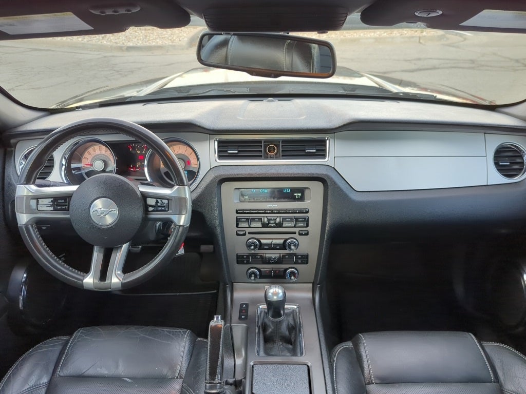 2012 Ford Mustang V6 Premium