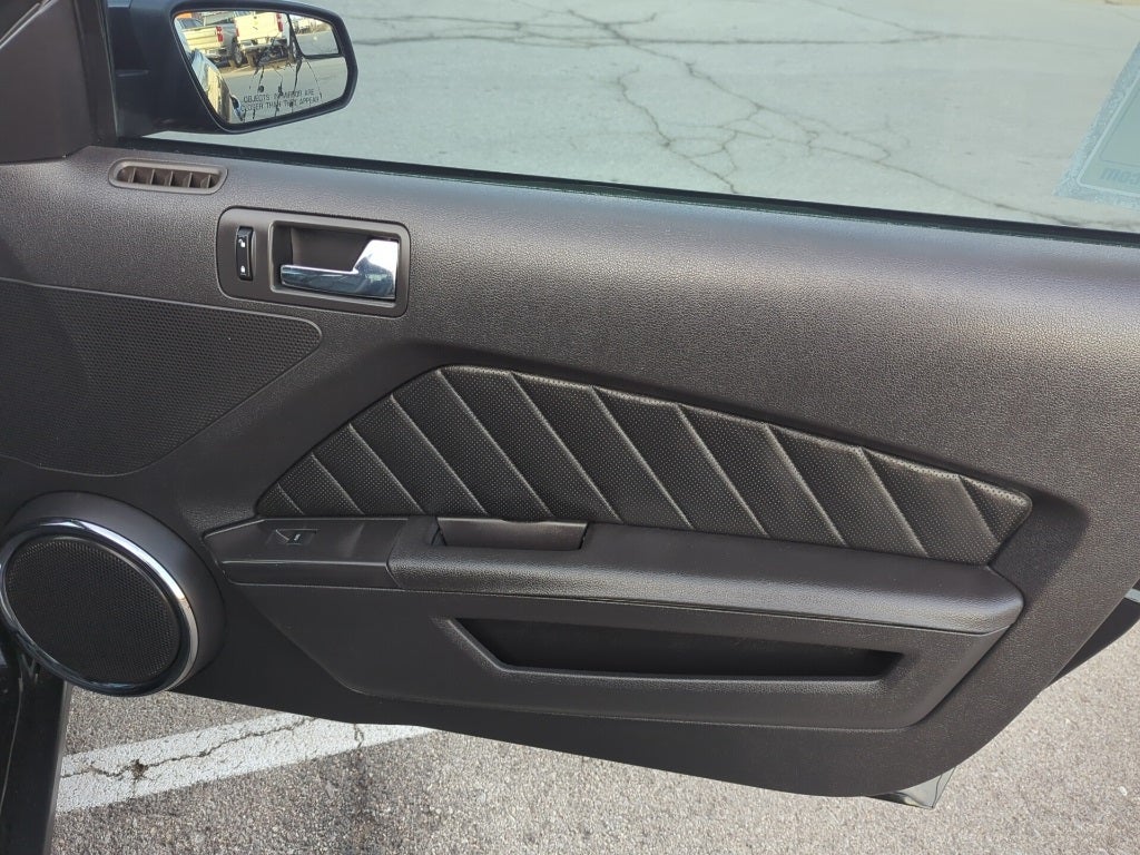 2012 Ford Mustang V6 Premium