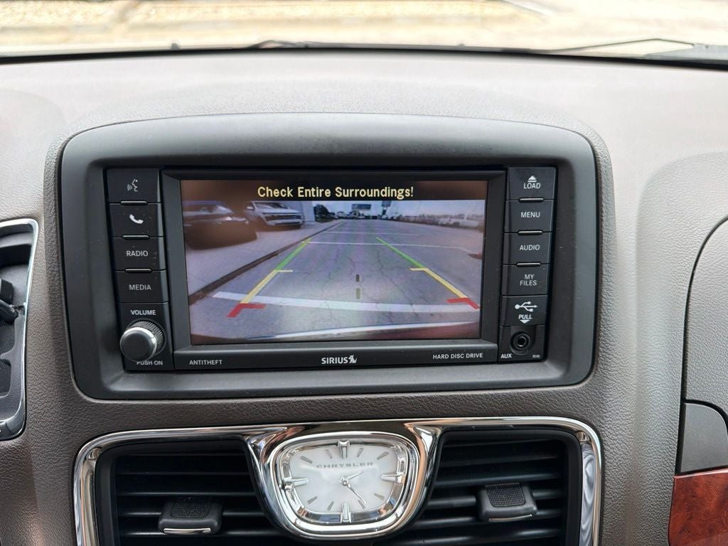 2014 Chrysler Town & Country Touring