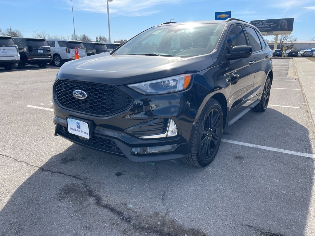 2022 Ford Edge ST Line