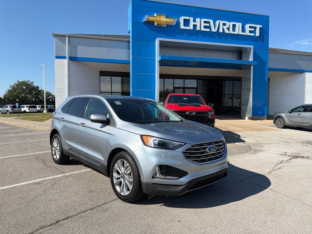 2022 Ford Edge Titanium