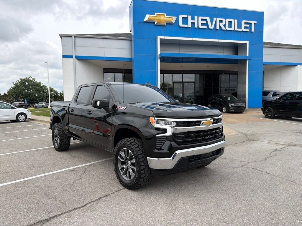 2024 Chevrolet Silverado 1500 LT