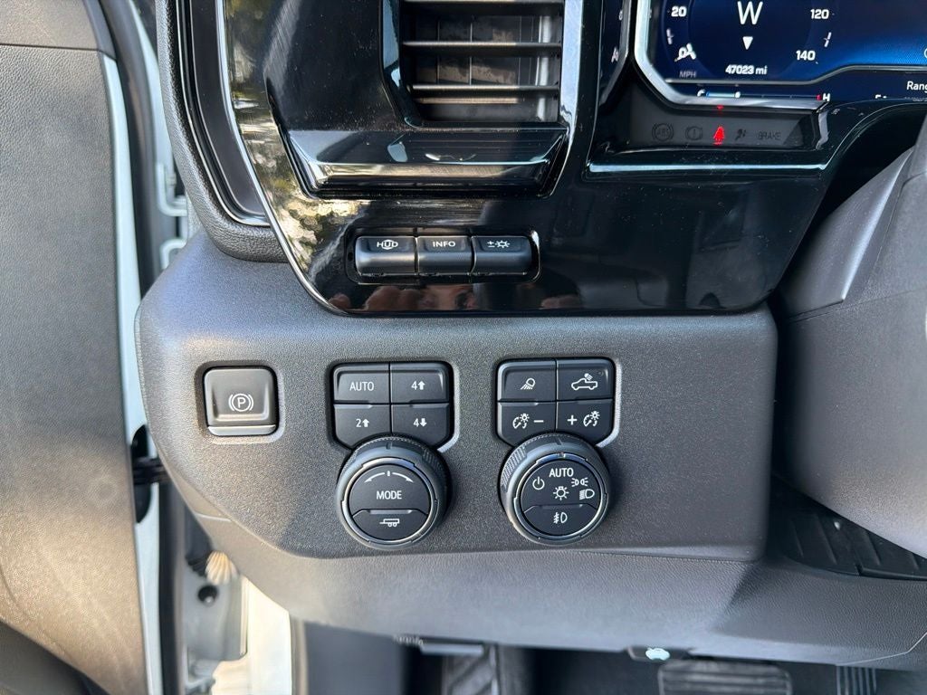 2023 Chevrolet Silverado 1500 ZR2