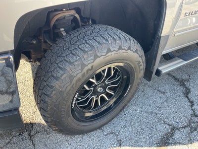 2018 Chevrolet Silverado 1500 LT LT1