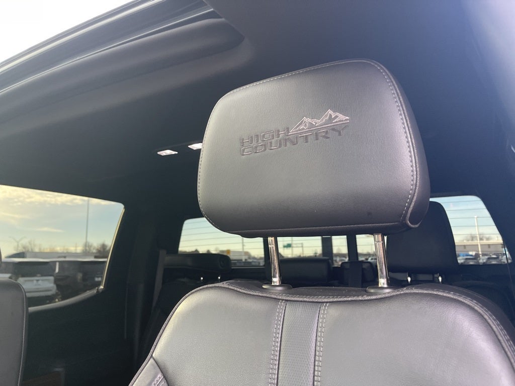 2022 Chevrolet Silverado 1500 LTD High Country