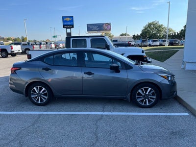 2024 Nissan Versa 1.6 S
